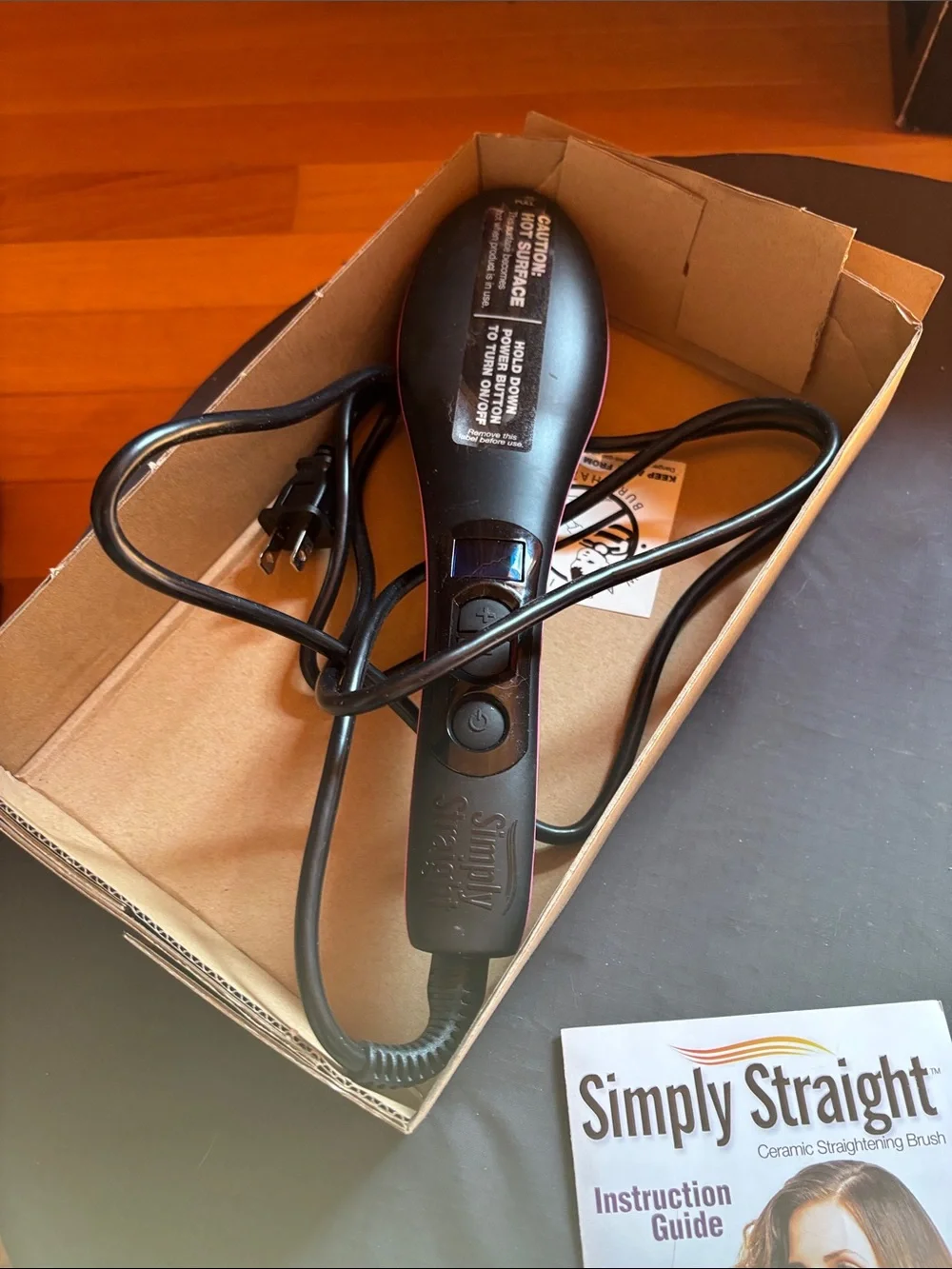 Simply Straight Ceramic Hair Straightening Brush — Black with Pink Accents